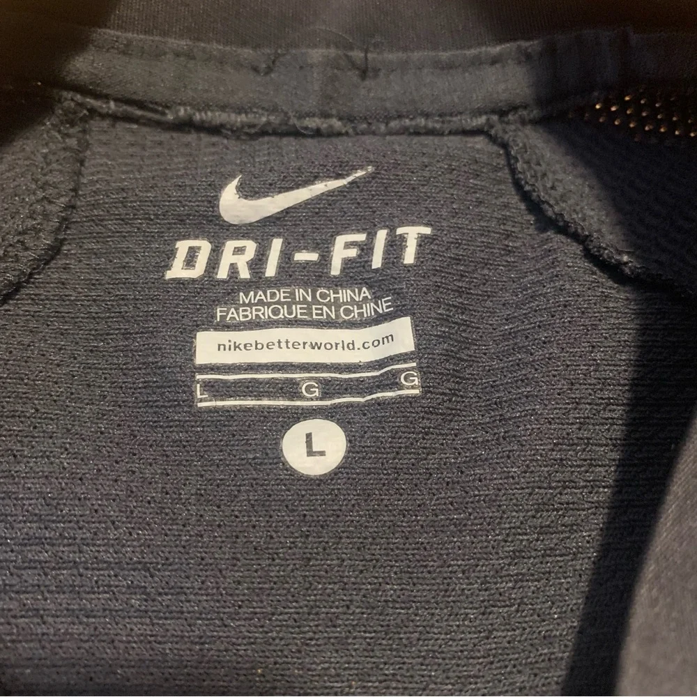 Nike Dri-Fit T-shirt size L